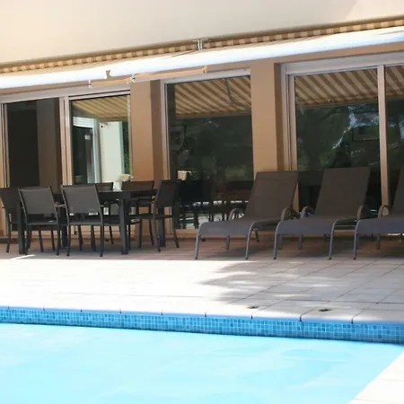 Villa Casa Isa Elena